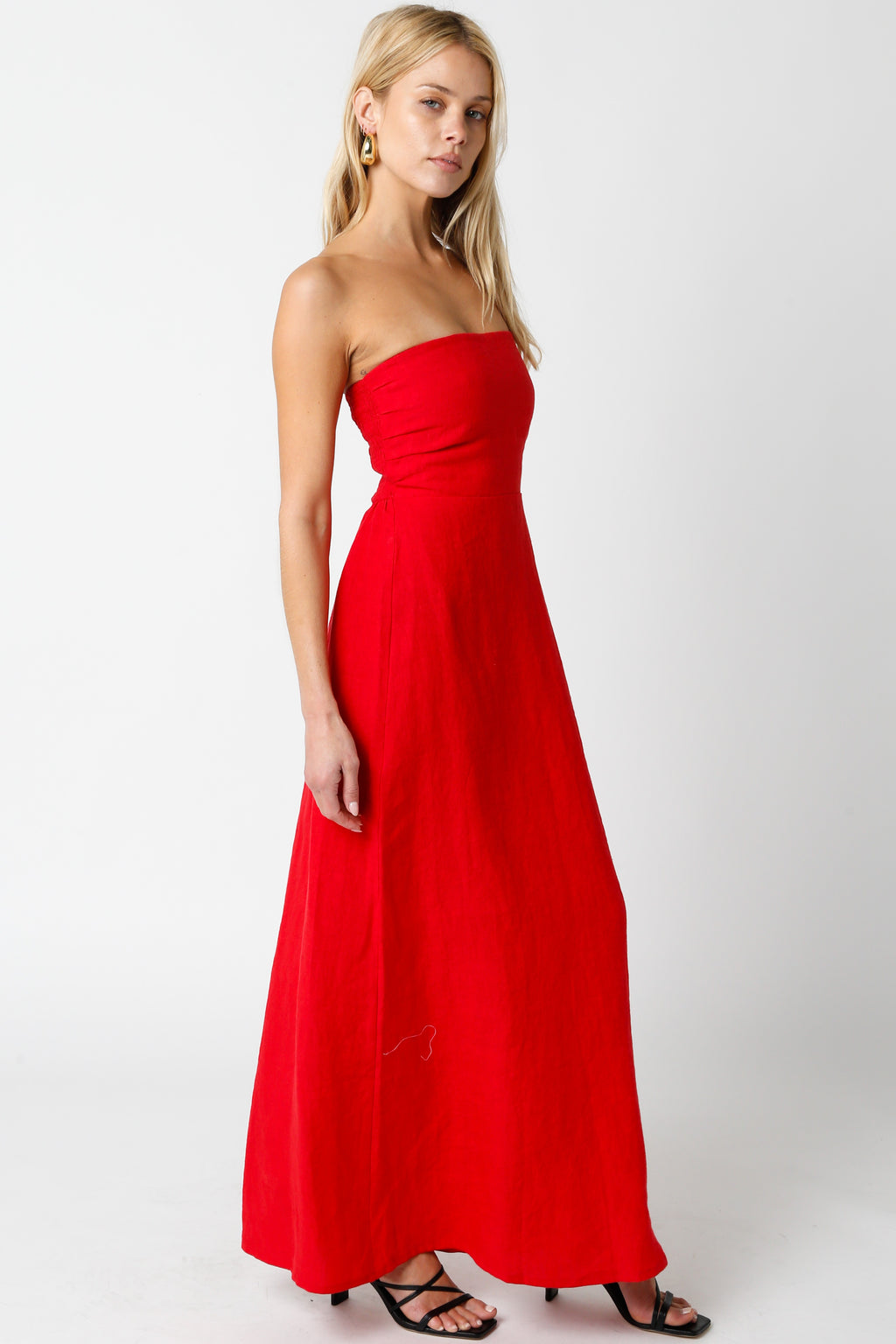 World Class Linen Strapless Maxi Dress In red