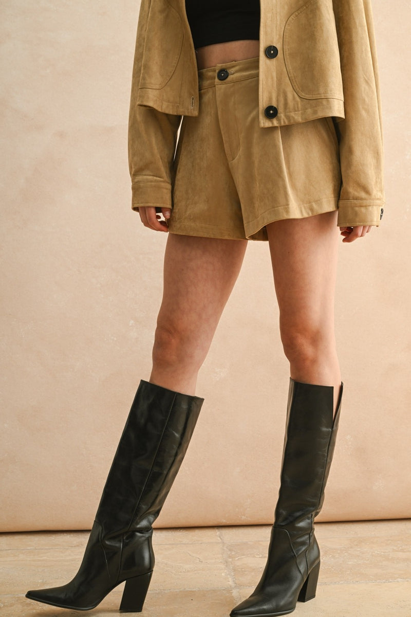 Pleated Suede Short