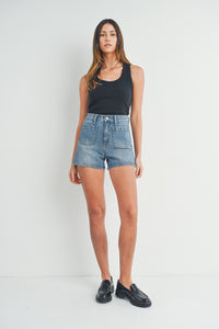 Anna Patch Pocket Short in Medium Denim