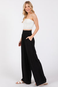 Wide Leg Smocked Waist Pant in Black