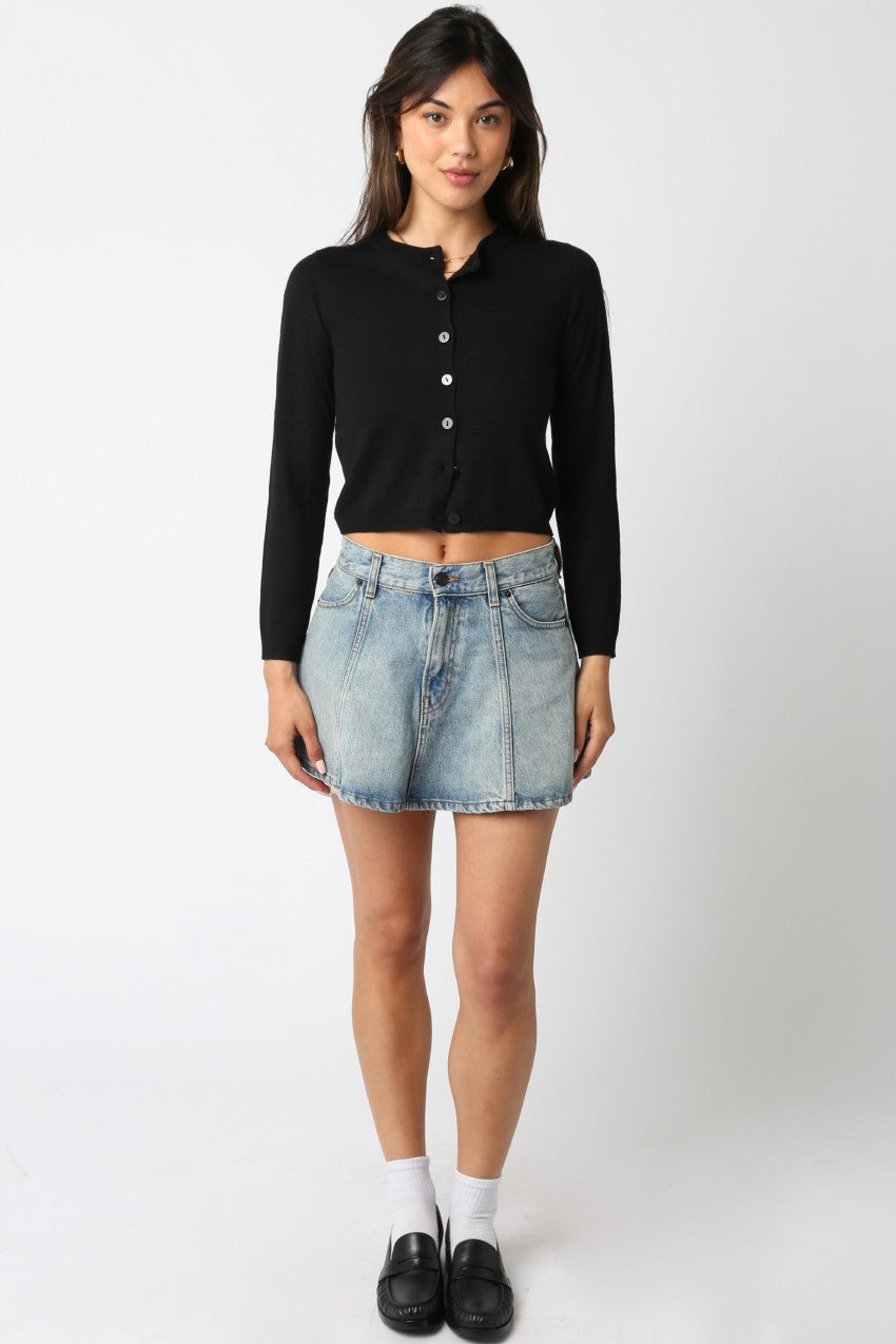 Oui Oui Cropped Button Front Cardigan in Black