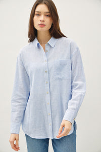 Hampton Pinstripe Linen Blend Button Down in Blue