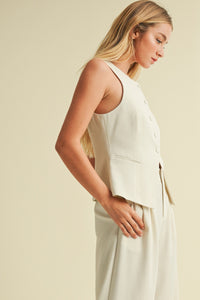 Button Closure Tailored Vest