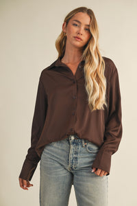 Silky Button Down Top In Chocolate