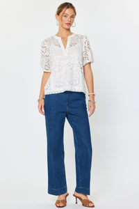 Embrodiered Puff Sleeve Blouse