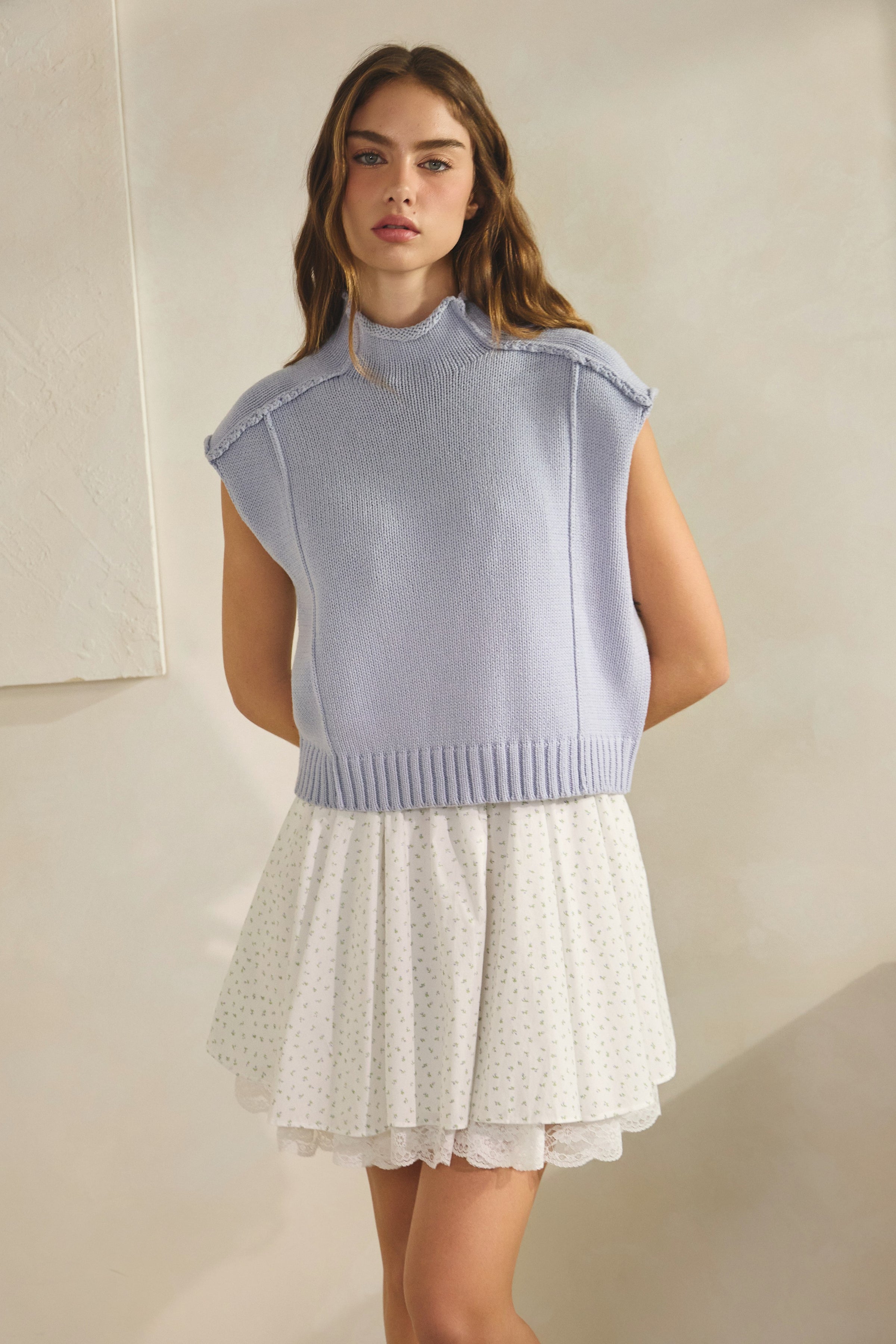 Seam Detail Sleeveless in Cloud Sky