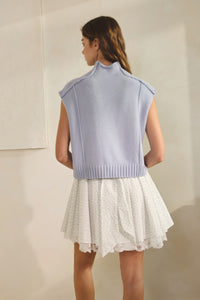 Seam Detail Sleeveless in Cloud Sky