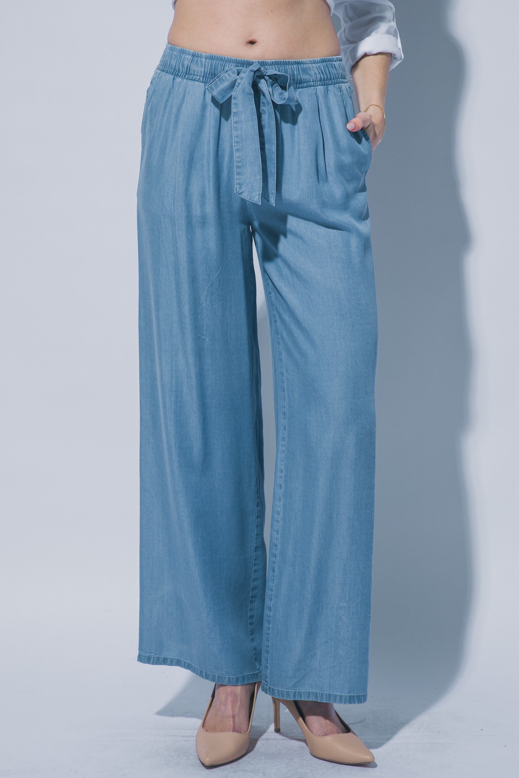 Drawstring Chambray Pants in Light Blue