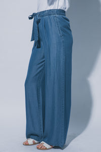 Drawstring Chambray Pants in Blue