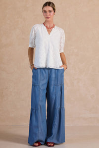 Geron Star Textured Blouse in White