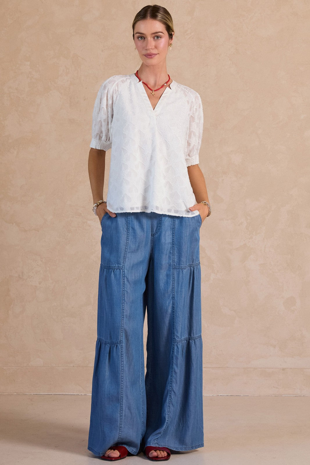 Geron Star Textured Blouse in White