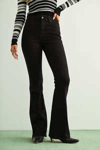Taylor Skinny Flare Jean in Black