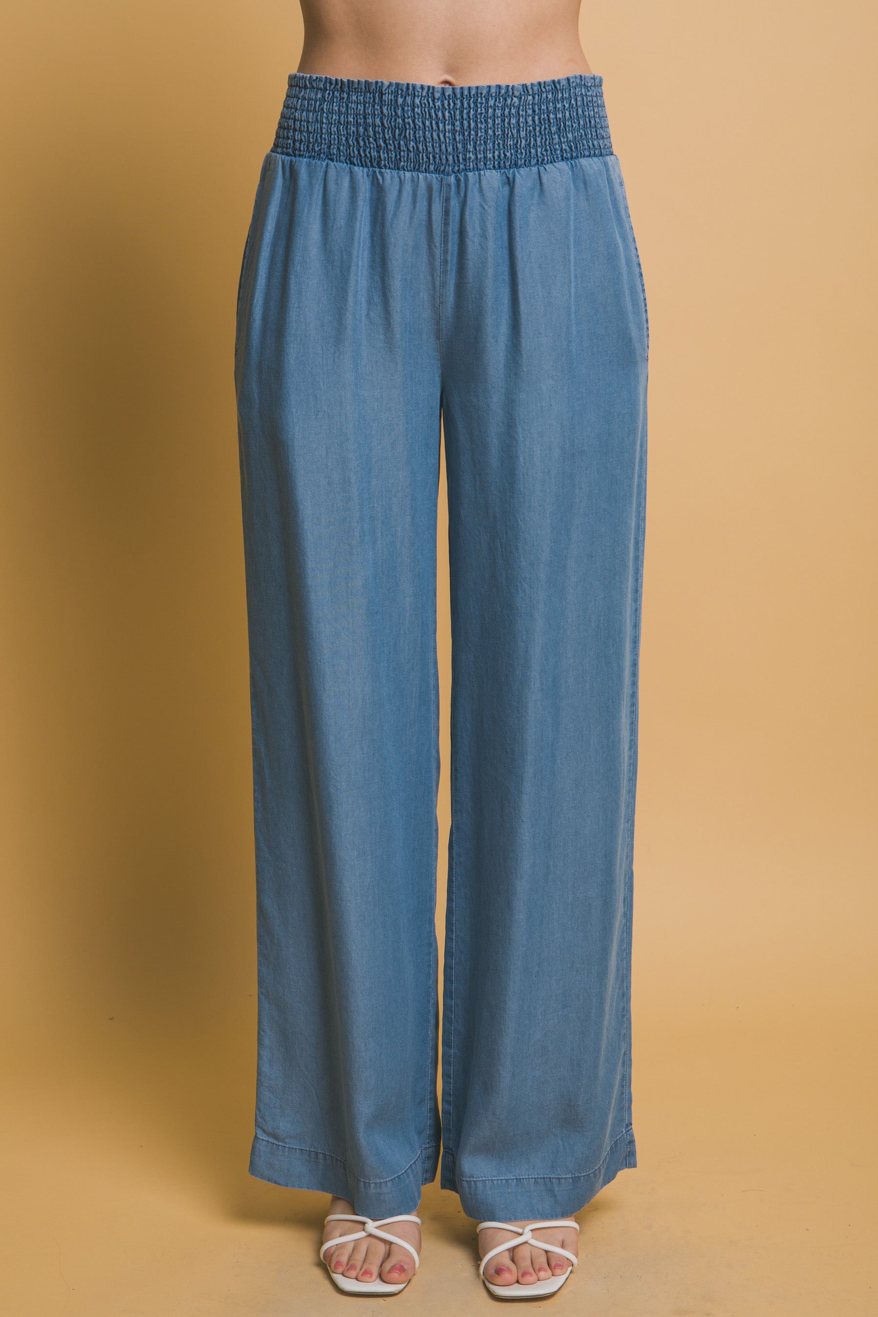 Wide Leg Tencel Pant