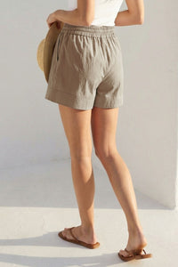 Sun Chaser Contrast Stitch Pull-On Shorts in Taupe