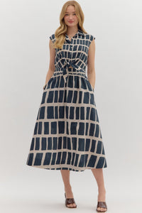 Abstract Print Midi in Navy