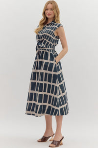 Abstract Print Midi in Navy